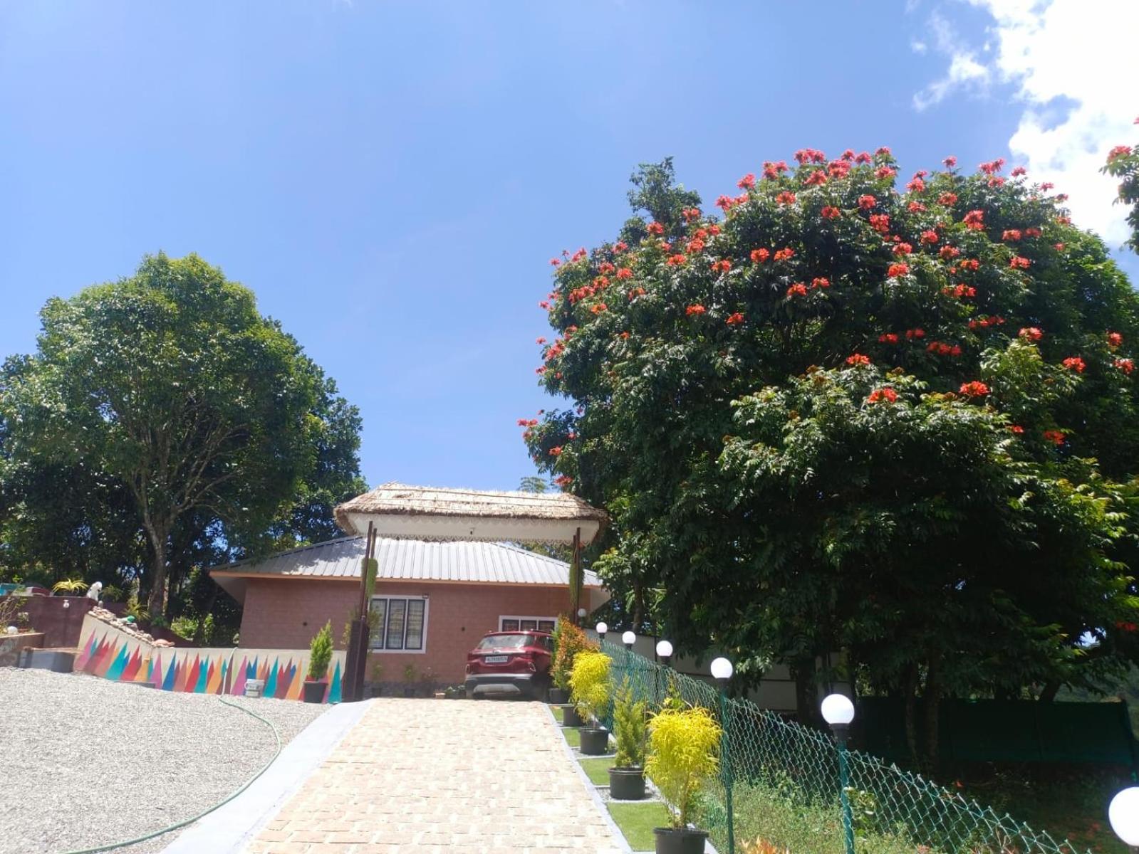 Spathodea Vagamon Exterior photo