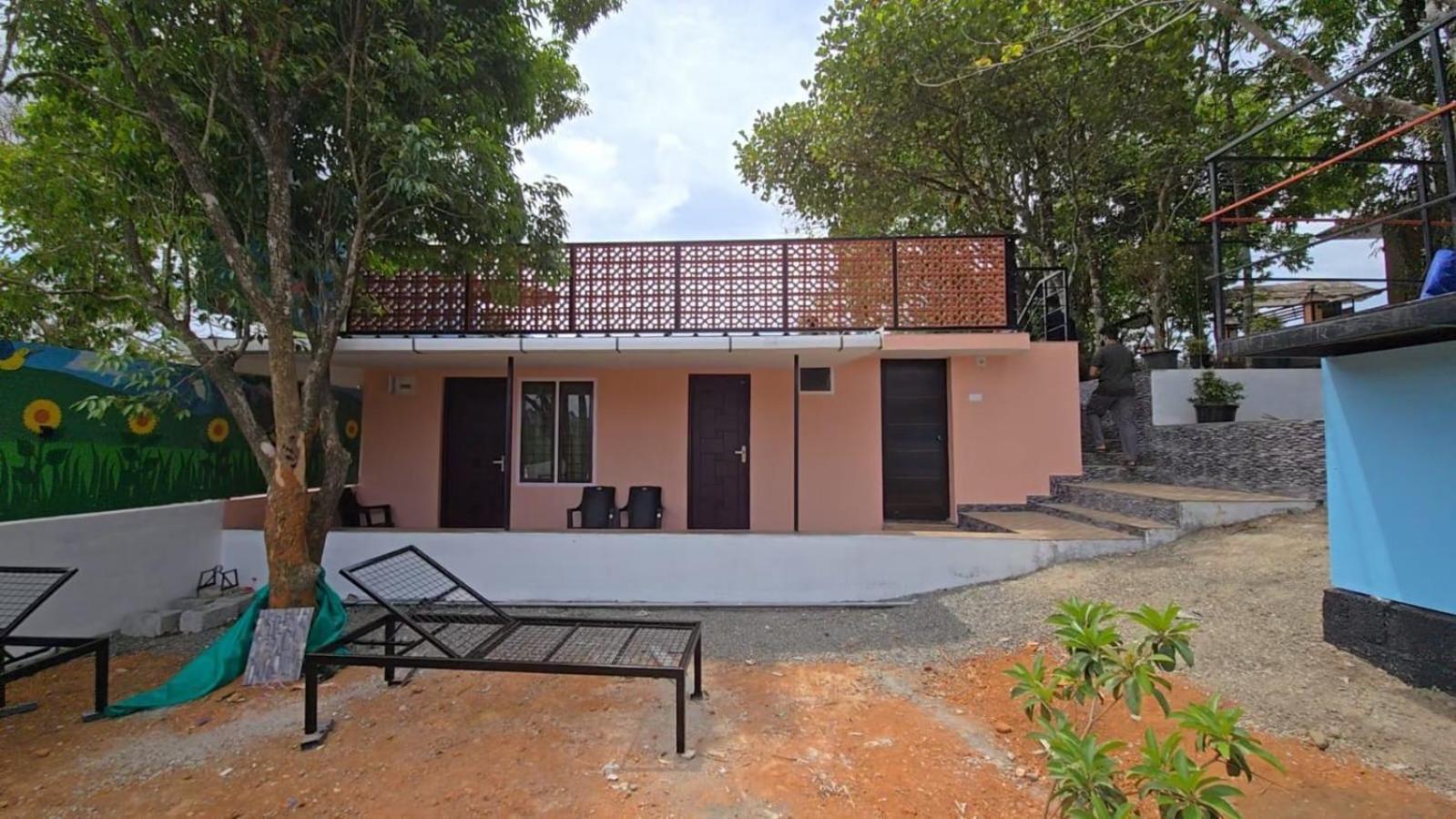 Spathodea Vagamon Exterior photo